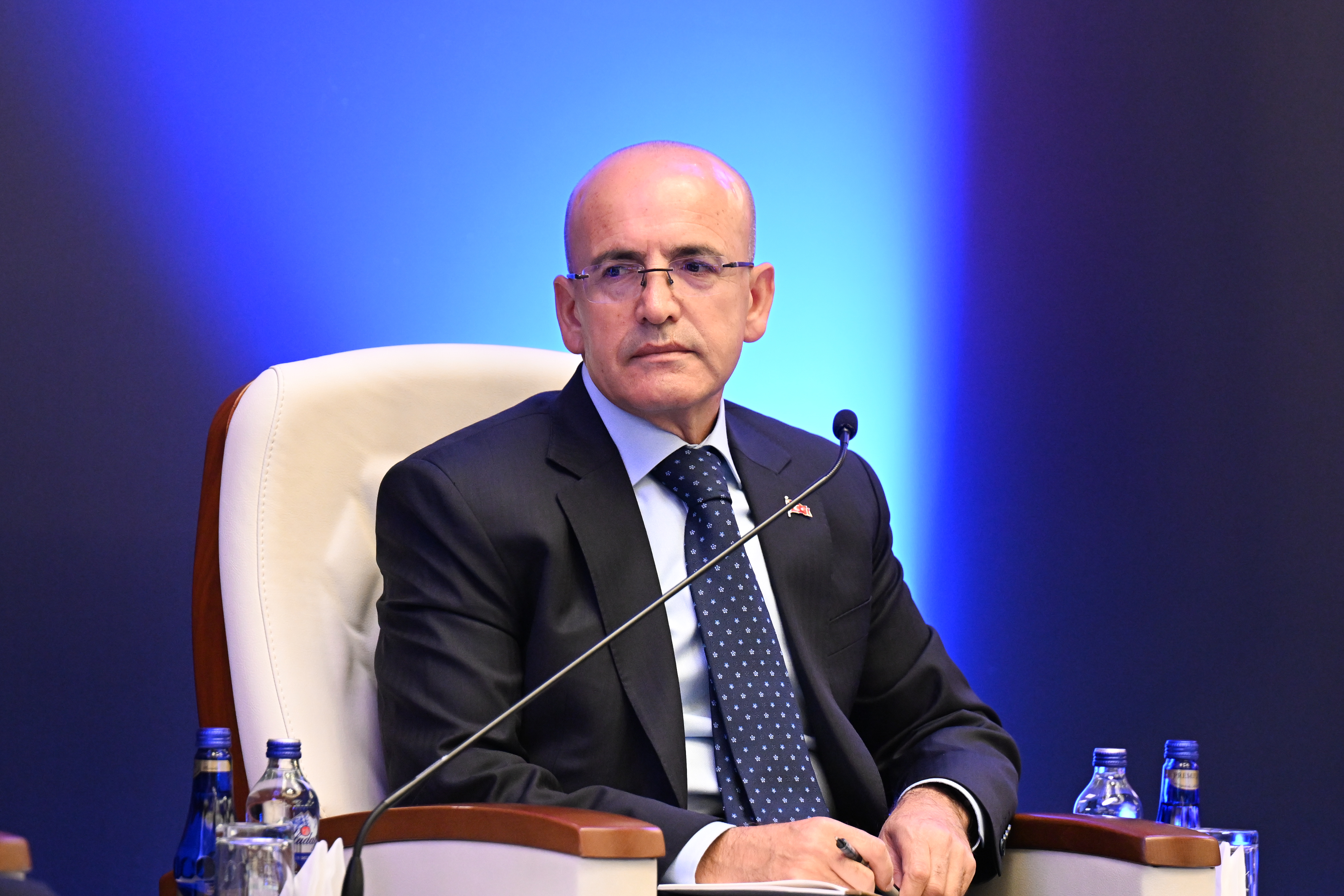 Hazine ve Maliye Bakanı Mehmet Şimşek: 2024'te rüzgar Türkiye'den Yana Esecek
