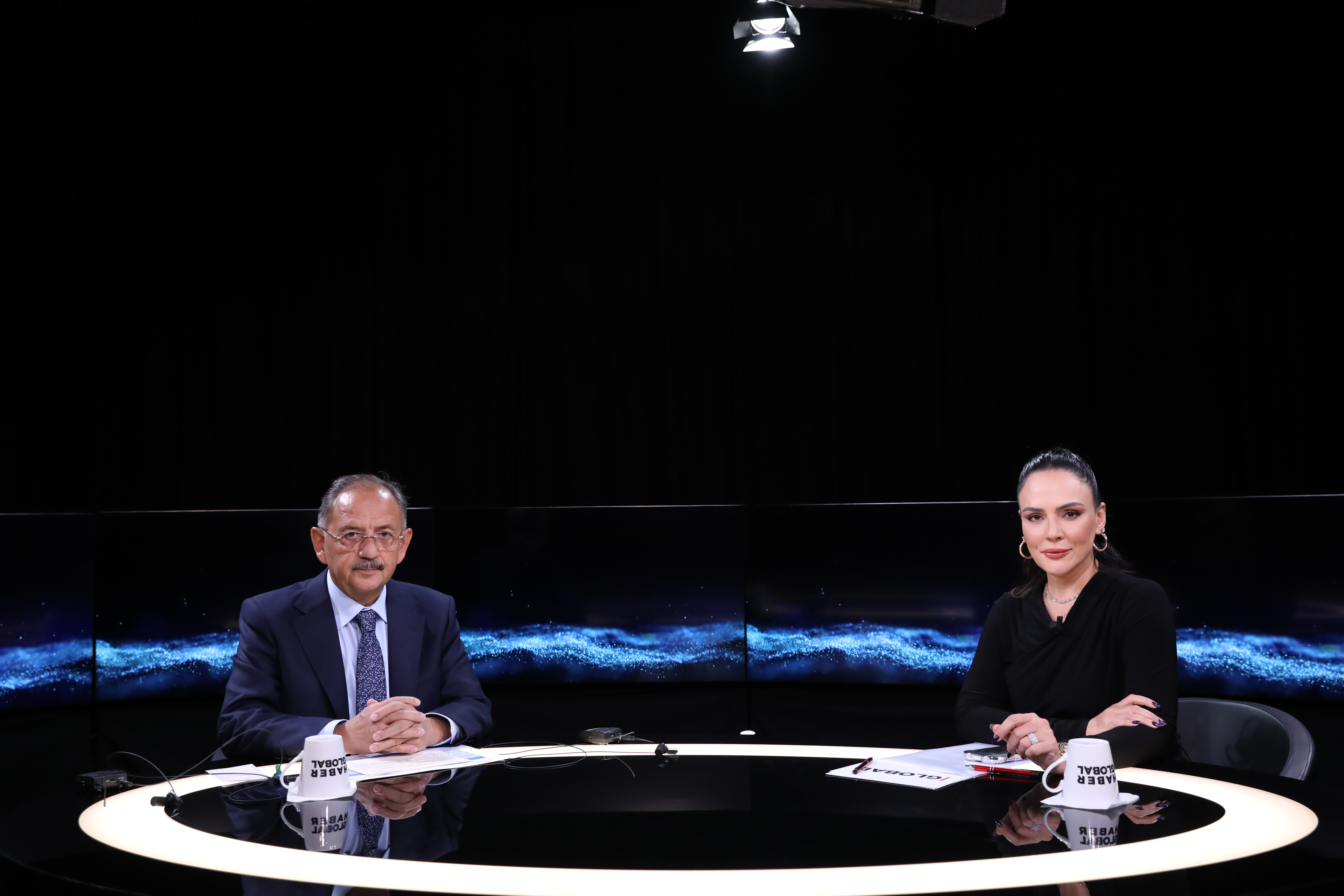 BAKAN MEHMET ÖZHASEKİ: “KENTSEL DÖNÜŞÜMÜN ÖNÜNDEKİ ENGELLER KALDIRILACAK”
