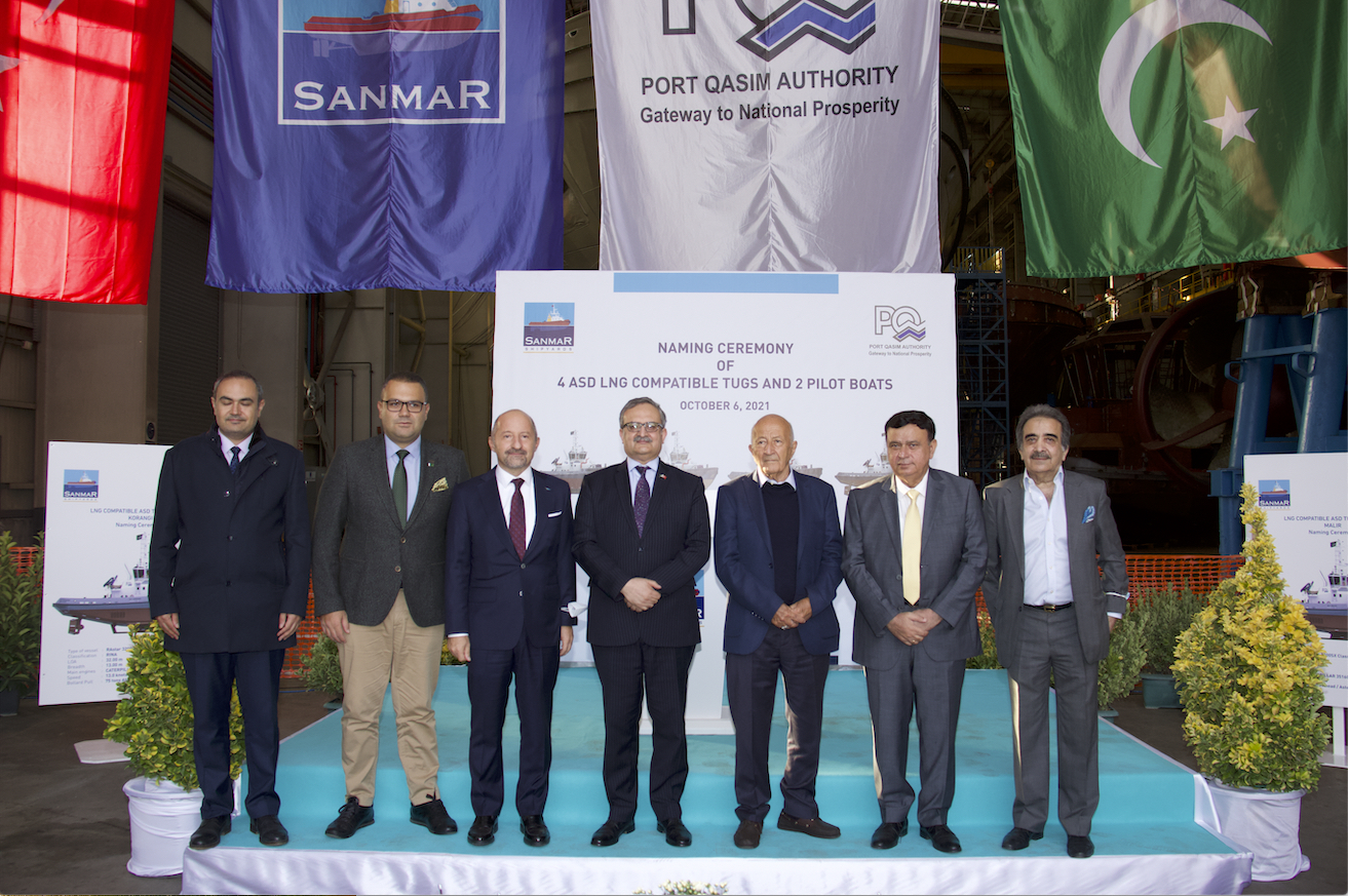 SANMAR Tersanelerinde düzenlenen LNG Uyumlu Çekici Gemi ve Kılavuz Gemilere İsim Verme Töreni