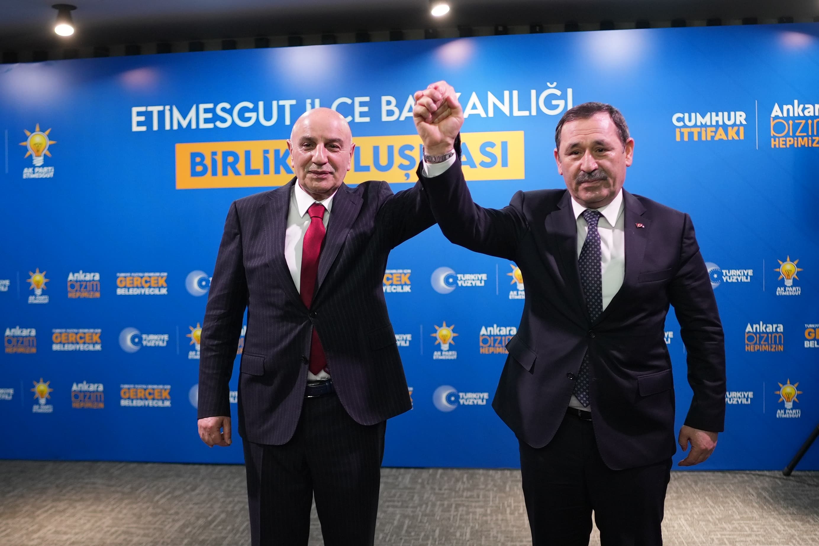 AK PARTİ ANKARA BÜYÜKŞEHİR BELEDİYE BAŞKAN ADAYI TURGUT ALTINOK AK PARTİ ETİMESGUT VE MHP TEŞKİLATI İLE BULUŞTU