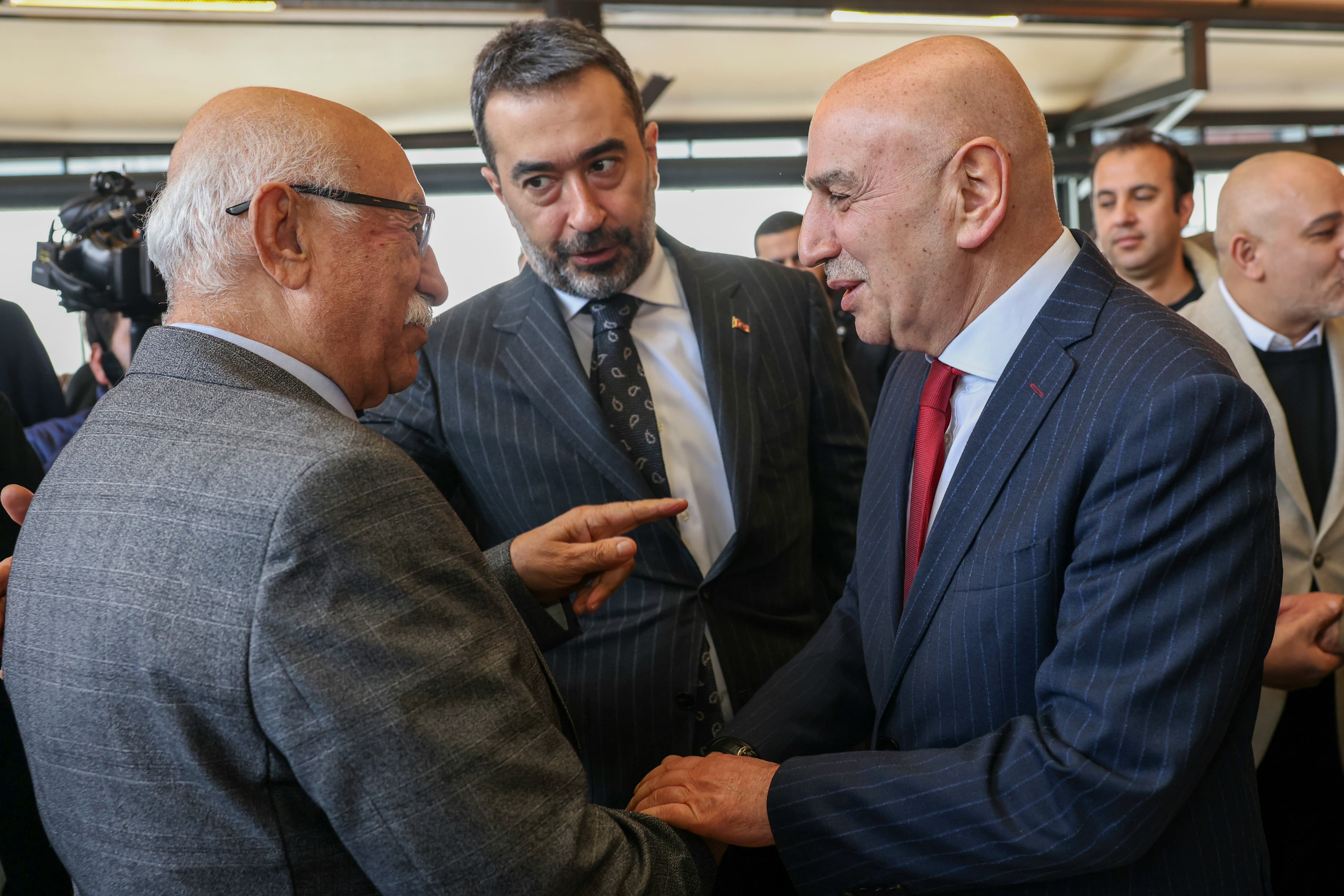 HAKAN HAN ÖZCAN:“TARİHİ BİR FARKLA KAZANACAĞIZ”