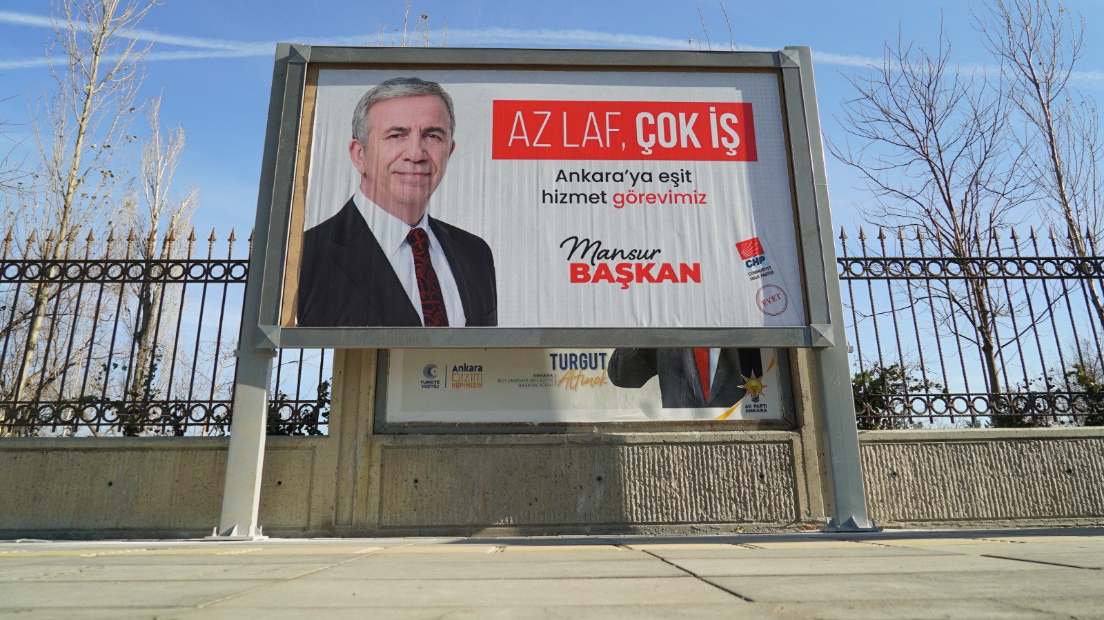 YAVAŞ'TAN DÜRÜST BELEDİYECİLİK ÖRNEĞİ... ALTINOK AFİŞLERİNE ENGEL