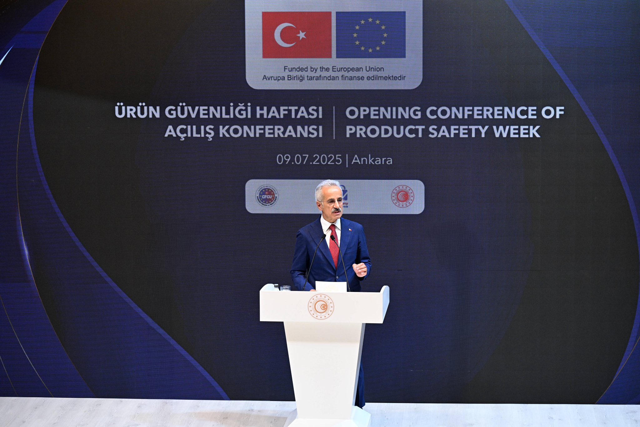 ULAŞTIRMA BAKANI ABDULKADİR URALOĞLU ÜRÜN GÜVENLİĞİ KONFERANSINA KATILDI!