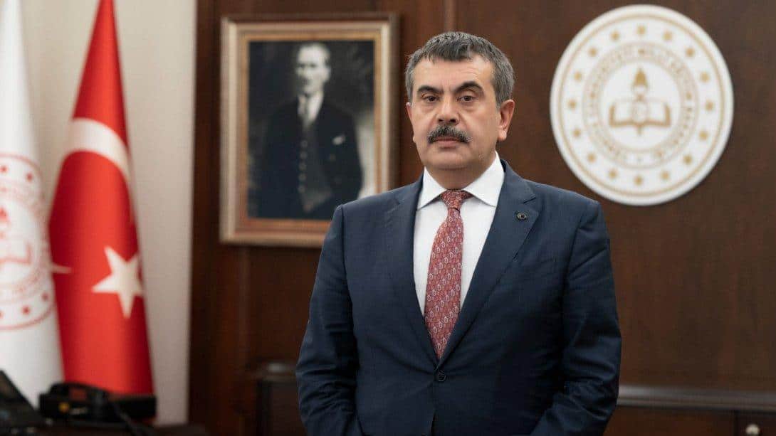 OKULLARDA ALINAN YENİ GÜVENLİK ÖNLEMLERİ BELLİ OLDU!