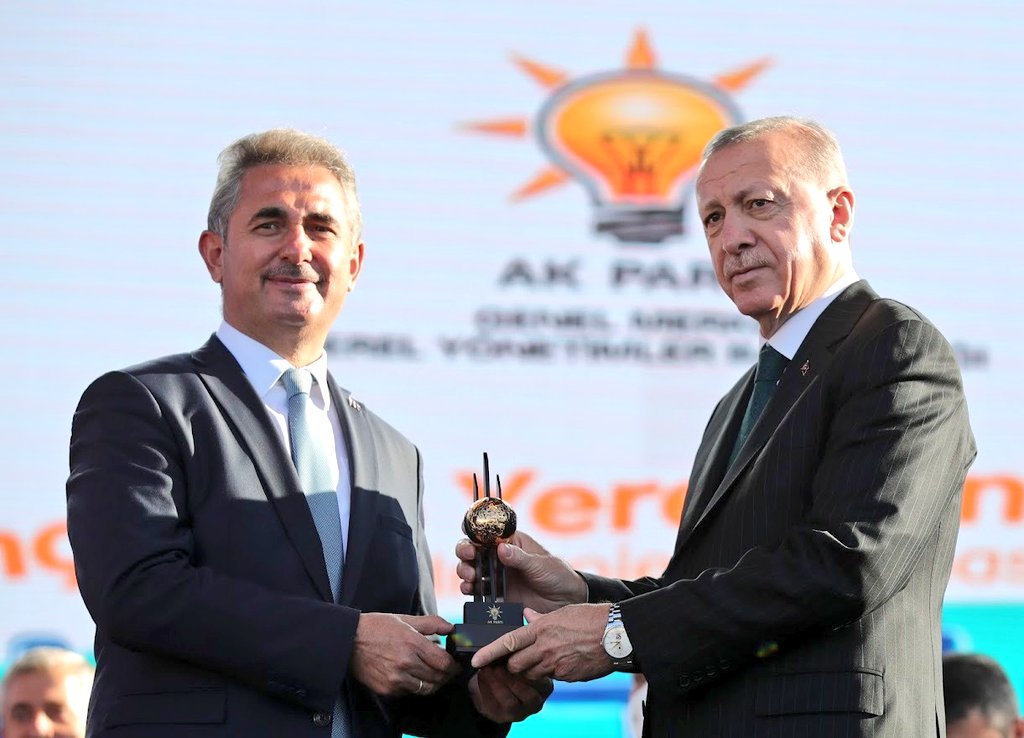 Cumhurbaşkanı Erdoğan’dan, Başkan Köse’ye Bir Ödül Daha