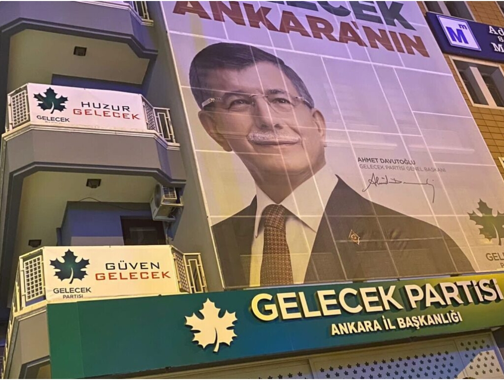 Gelecek Partisi Ankara İl Başkanlık Binasına Haciz Geldi İstifalar Ardı Ardına Geliyor