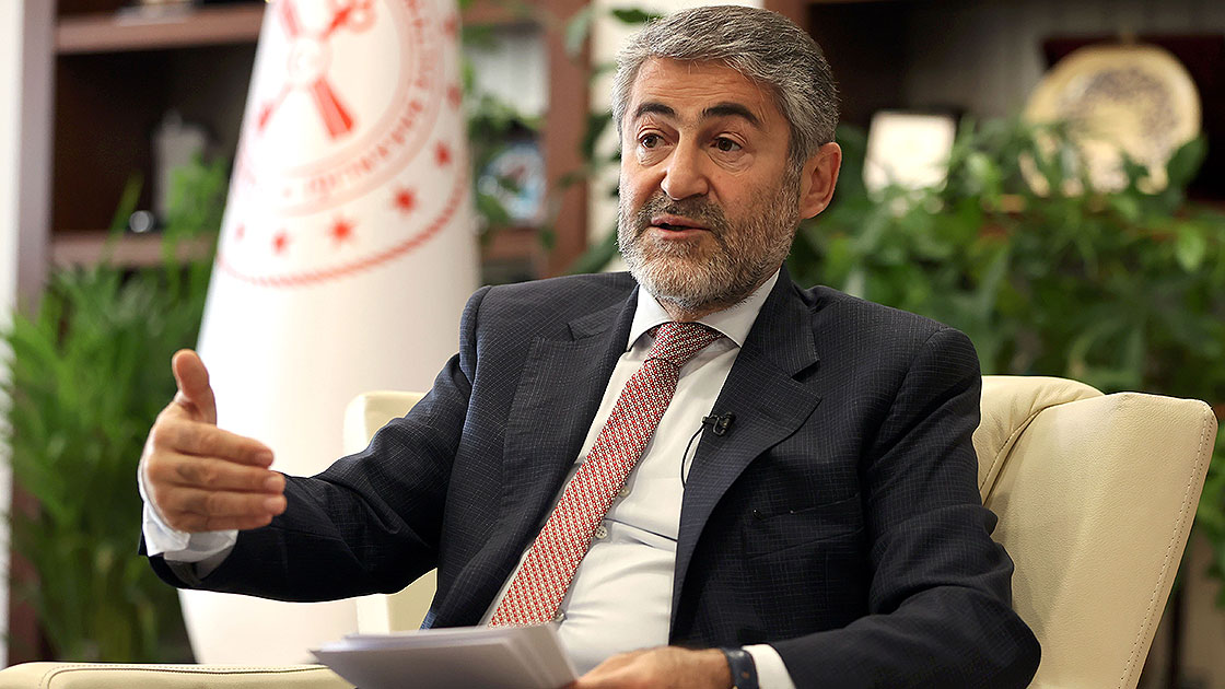 Bakan Nebati'den Tokat gibi cevap