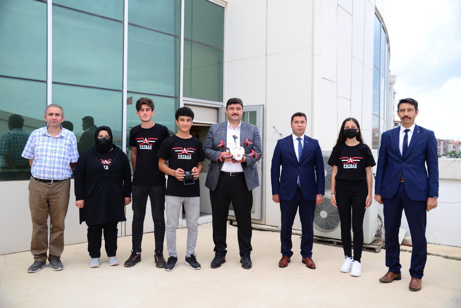 Kendi yaptıkları İHA’yla Ankara’nın gururu oldular