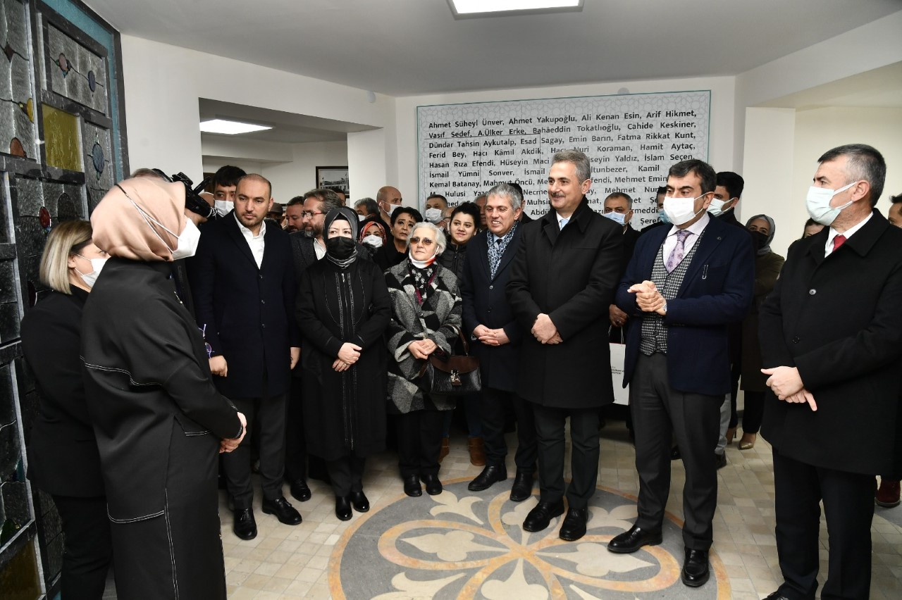 Türk-İslam Sanatları Merkezi (TİSAM) Hizmete Açıldı