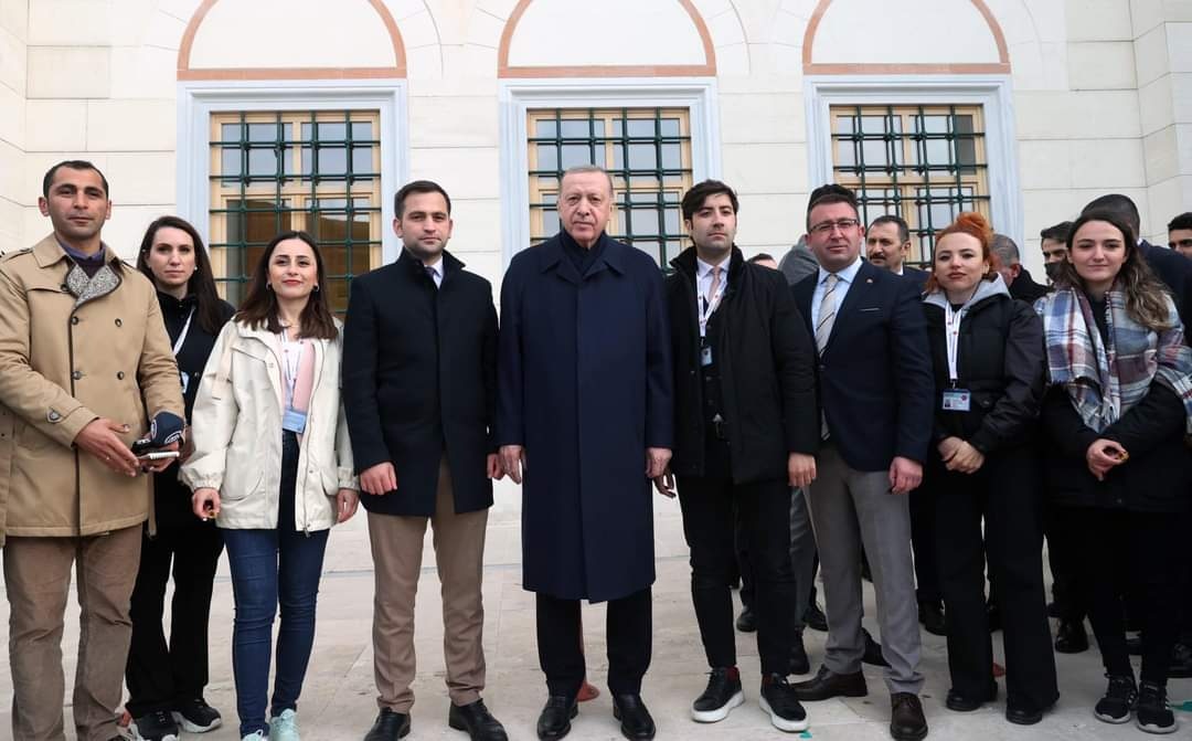 Cumhurbaşkanı Erdoğan, bayram namazını Büyük Çamlıca Camii'nde kıldı