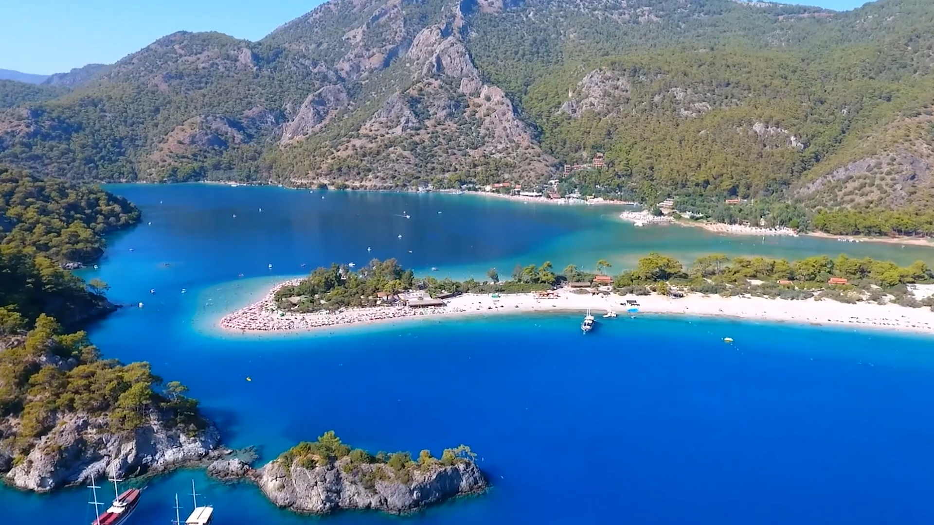 4-fethiye-oludeniz-kumburnu-halk-plaji-2.jpg